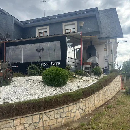 Hostel Parrillada Nosa Terra Boveda (Lugo)